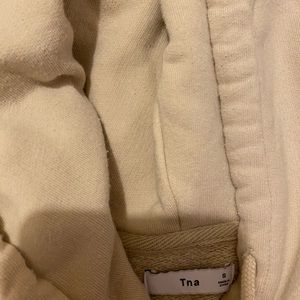 aritzia cropped hoodie
